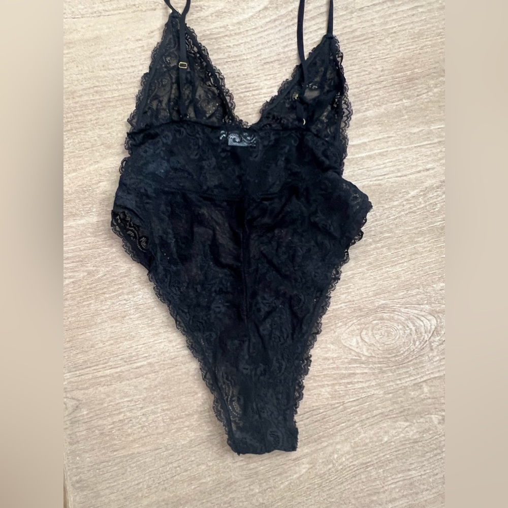 Lovers and friends black lace lingerie bodysuit size medium